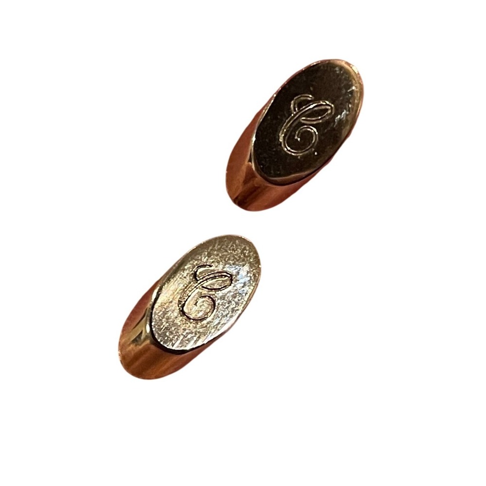 Preppy "C" Initial Stud Earrings Gold Tone Oval Script Geometric Minimalist Chic